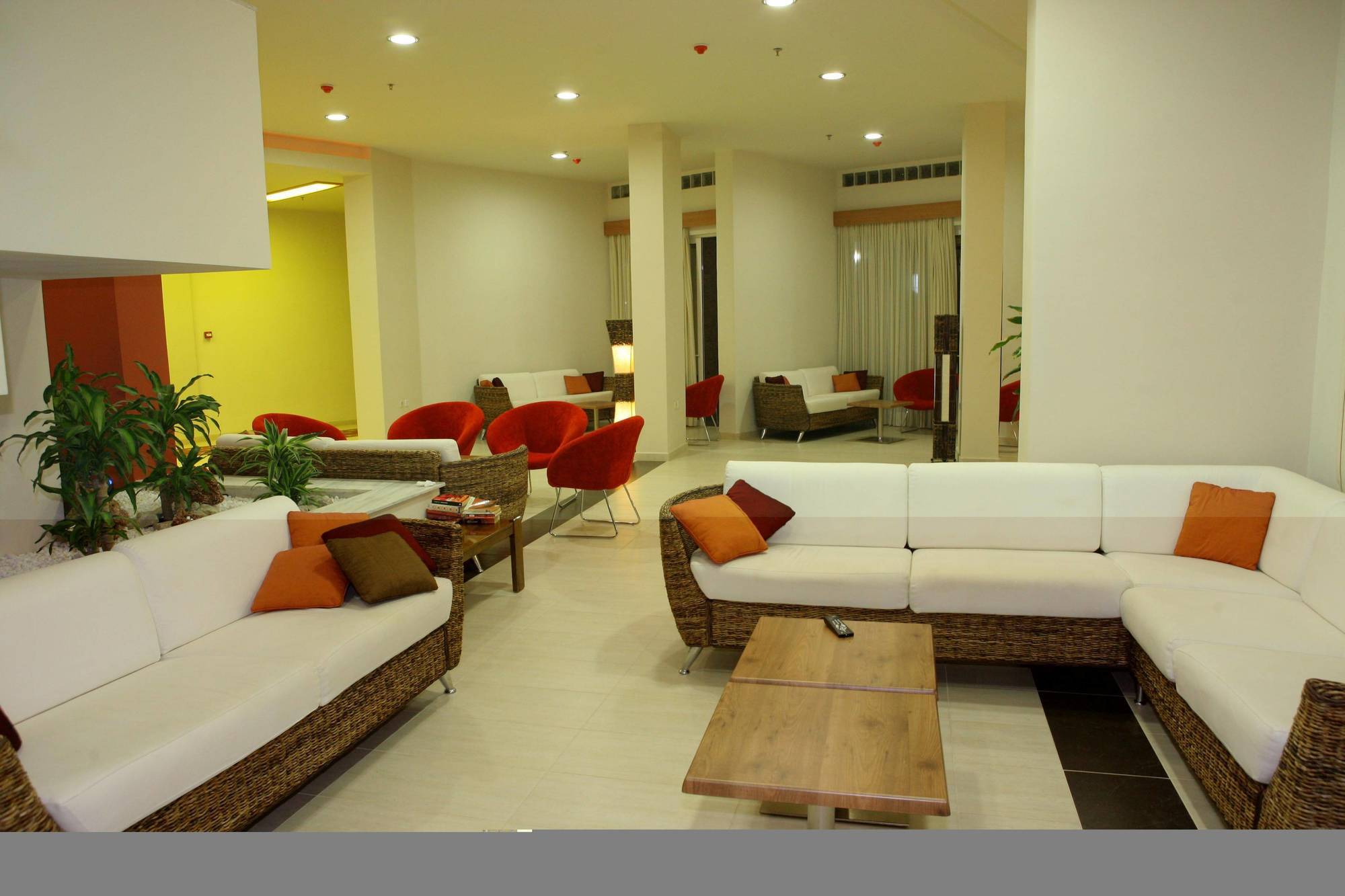 Relax Hotel Kolymbia Exterior photo